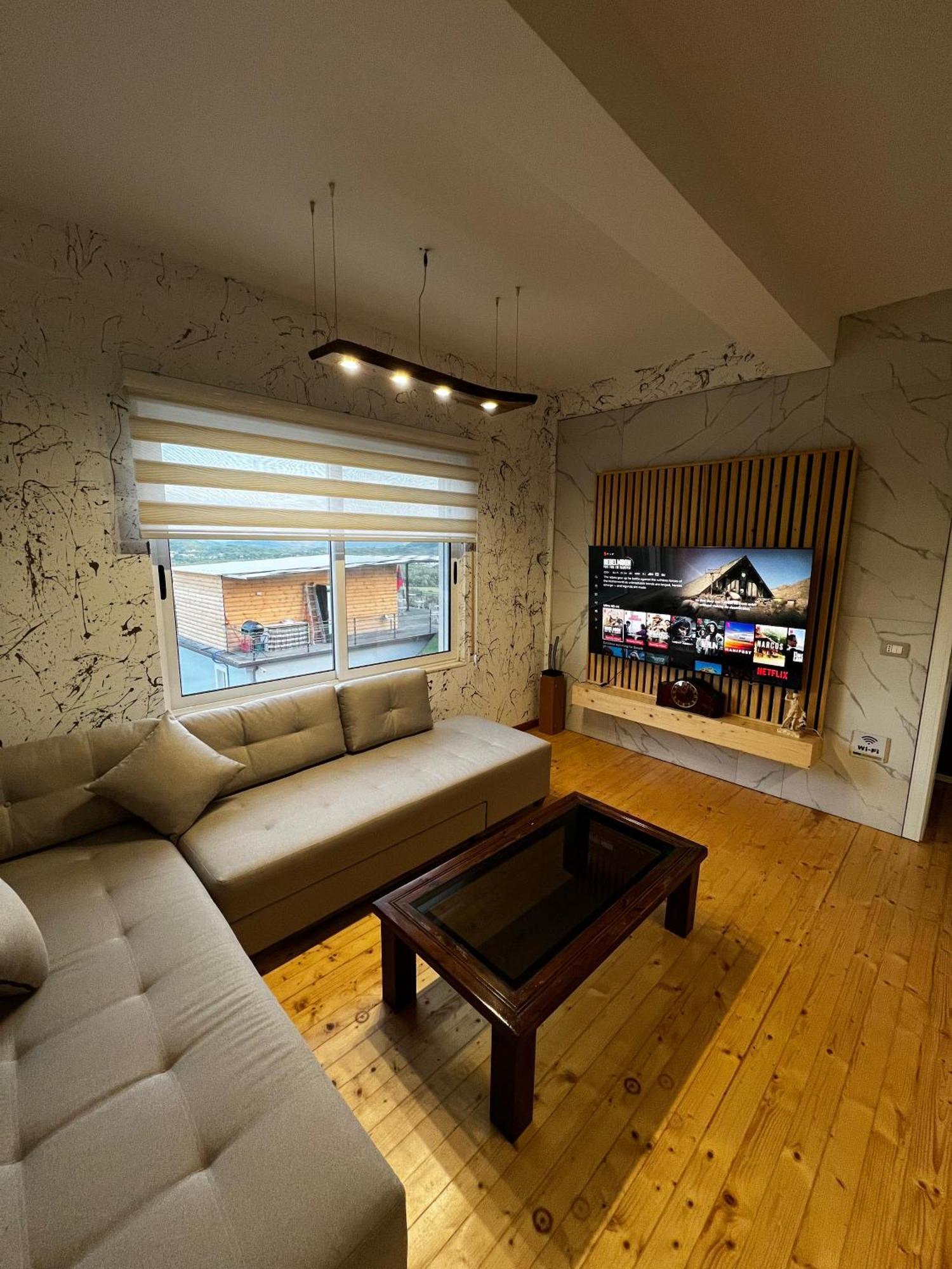 Sunhill Villa Shkoder Bagian luar foto