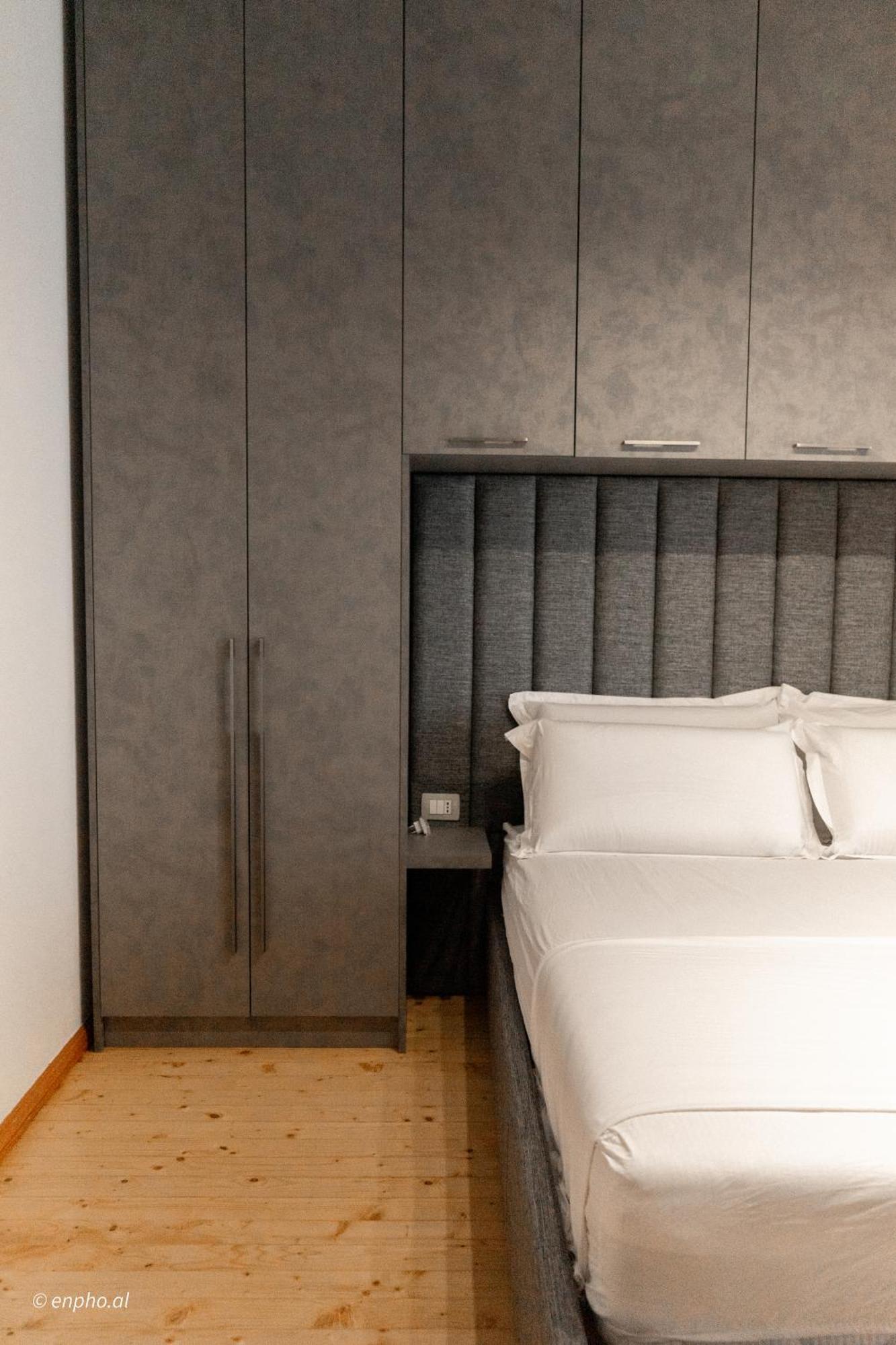 Sunhill Villa Shkoder Bagian luar foto