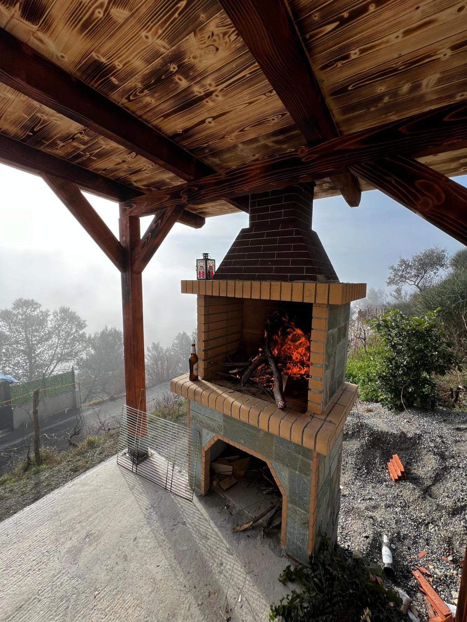 Sunhill Villa Shkoder Bagian luar foto